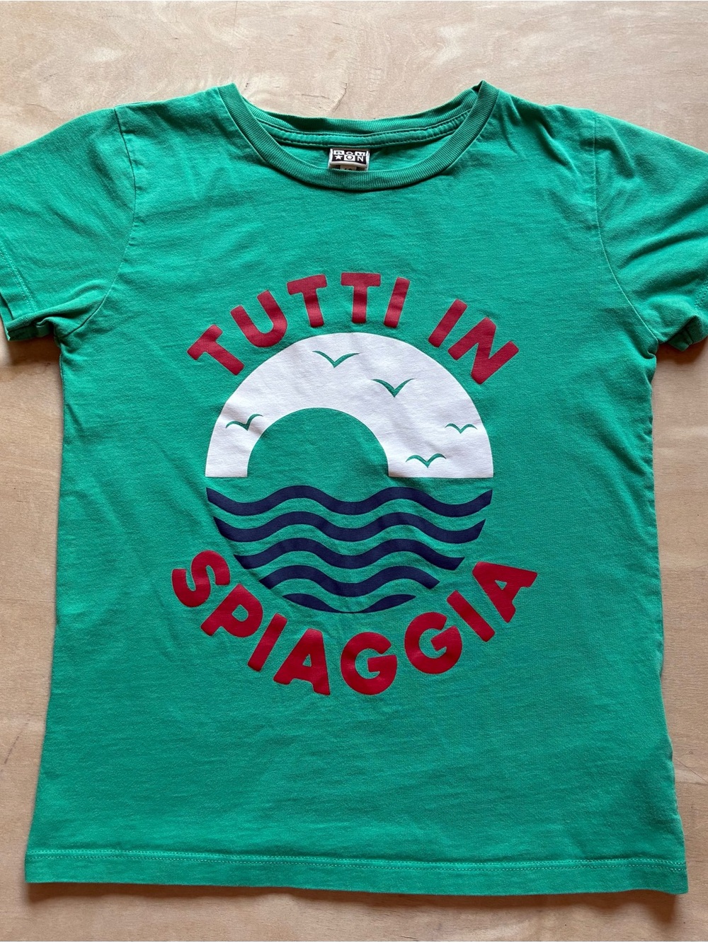 Kids Green 'Tutti in Spiaggia' Tee - Bonton